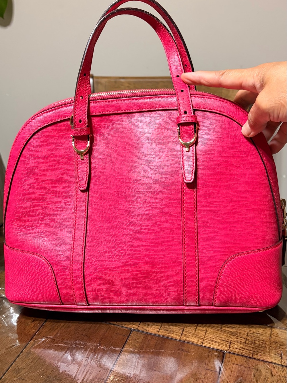 Gucci Hot Pink Dome Satchel with Gold Hardware - Picture 5 of 16